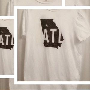 Express | ATL | Atlanta | Graphic tee | M